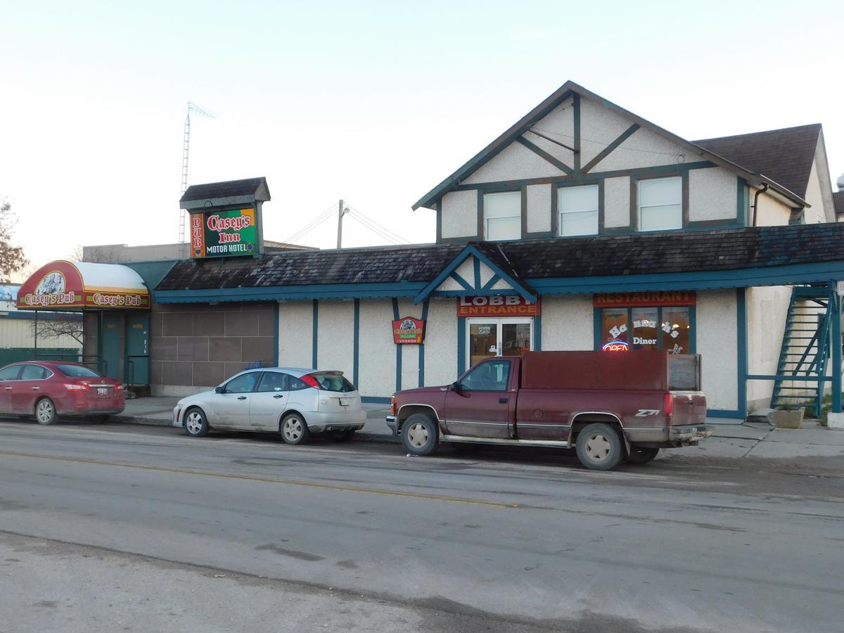 Casey'S Inn Lac du Bonnet Esterno foto